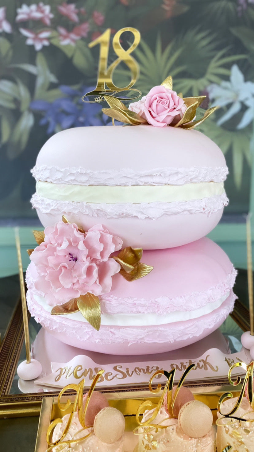 No:5 Şeker Hamurlu Tasarım Pasta