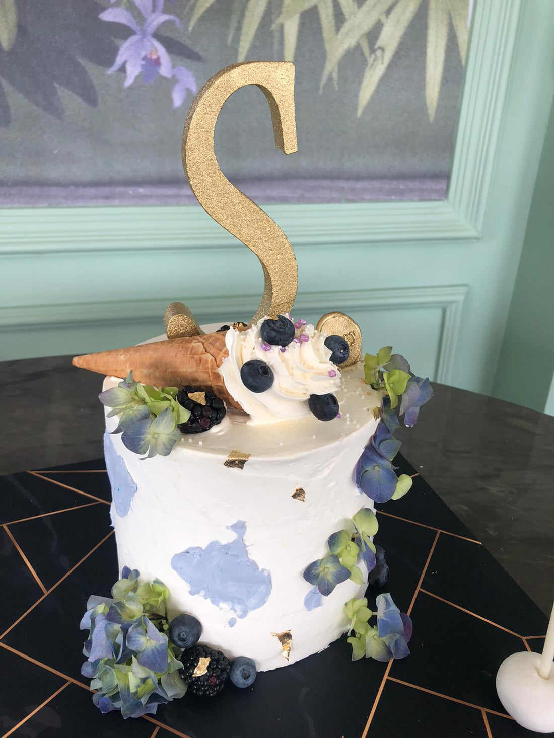 No:35 Kremalı Tasarım Pasta