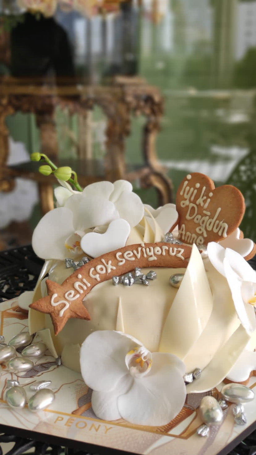 No:147 Kremalı Tasarım Pasta