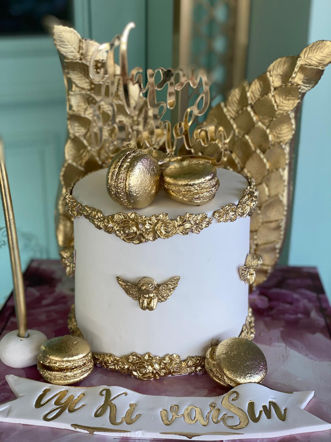 No:232 Şeker Hamurlu Tasarım Pasta