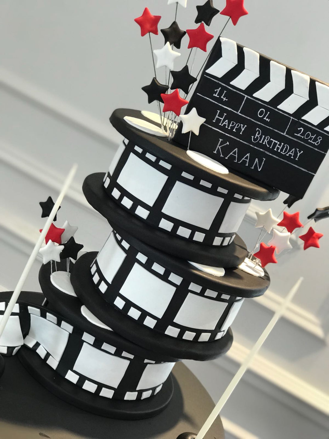 No:28 Şeker Hamurlu Tasarım Pasta