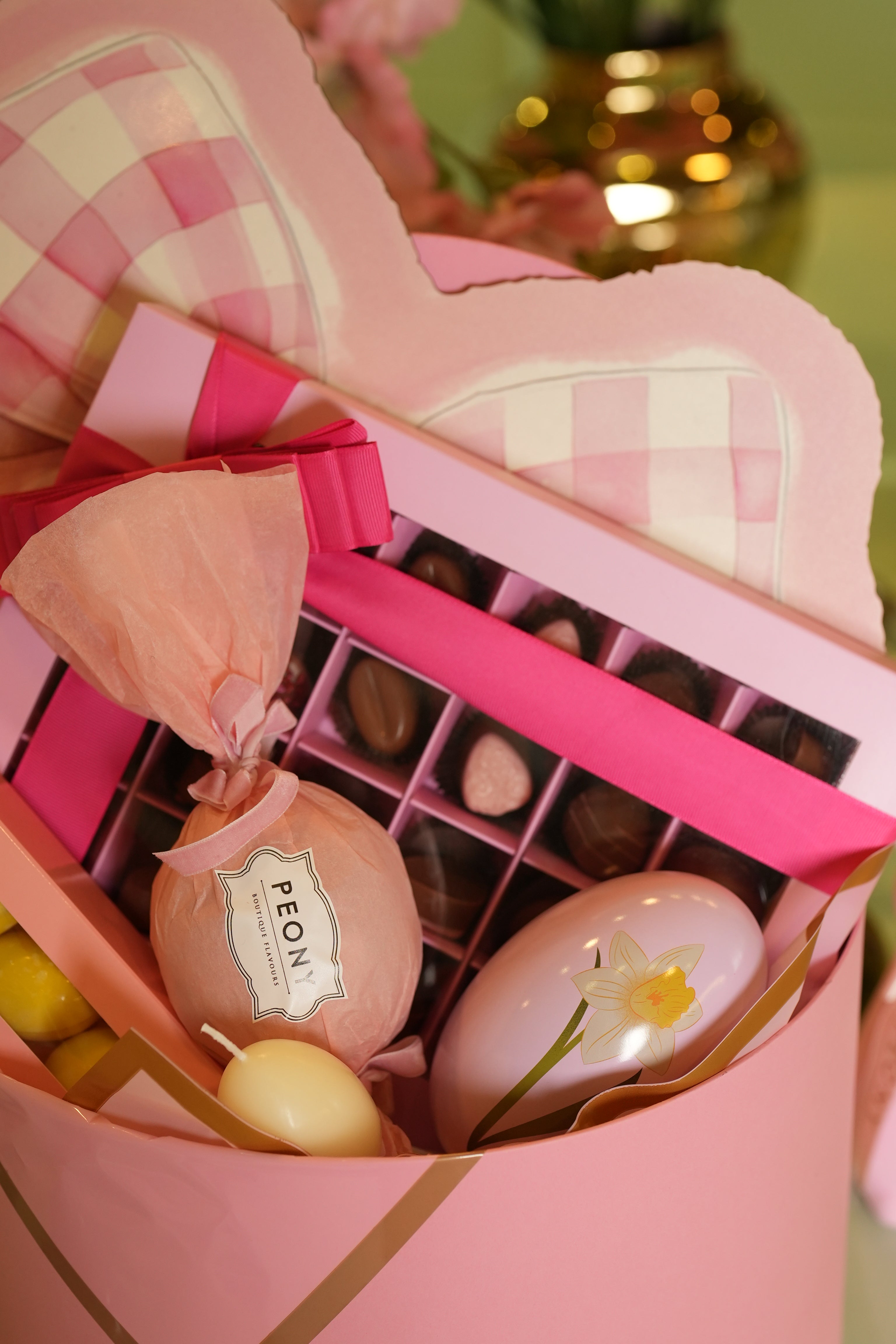 Easter Pembe Kutu