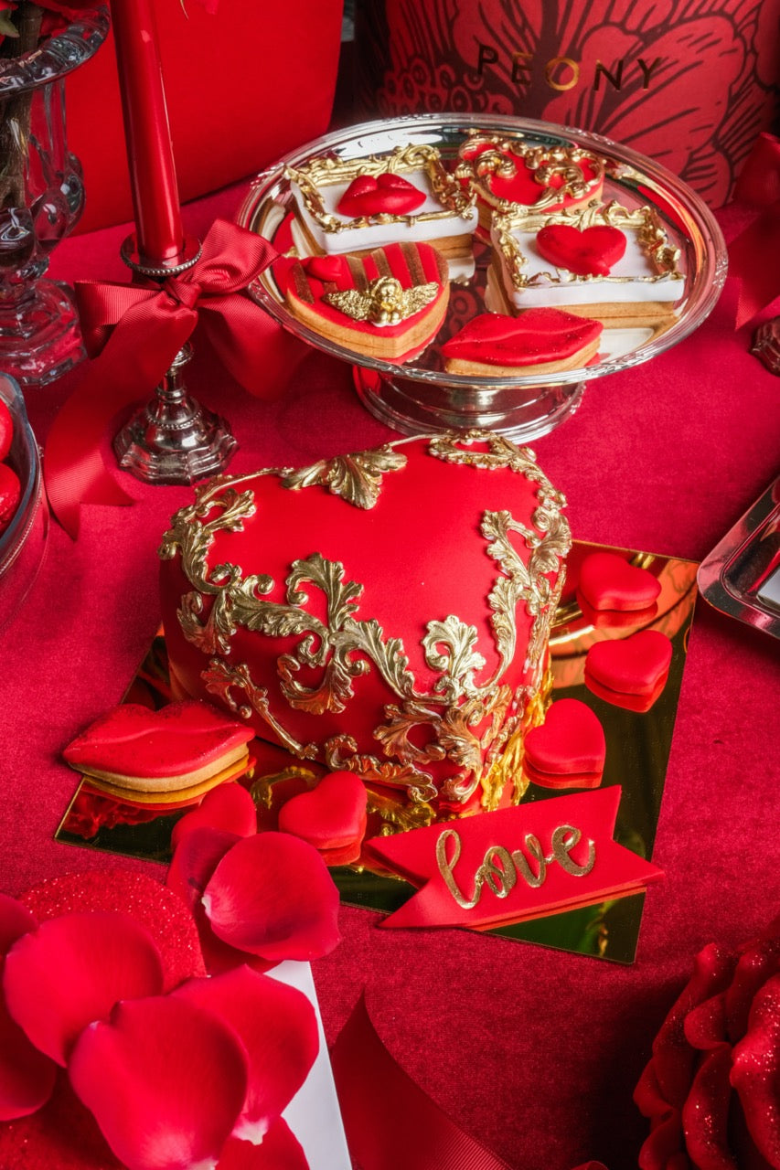 No:281 Şeker Hamurlu Tasarım Pasta