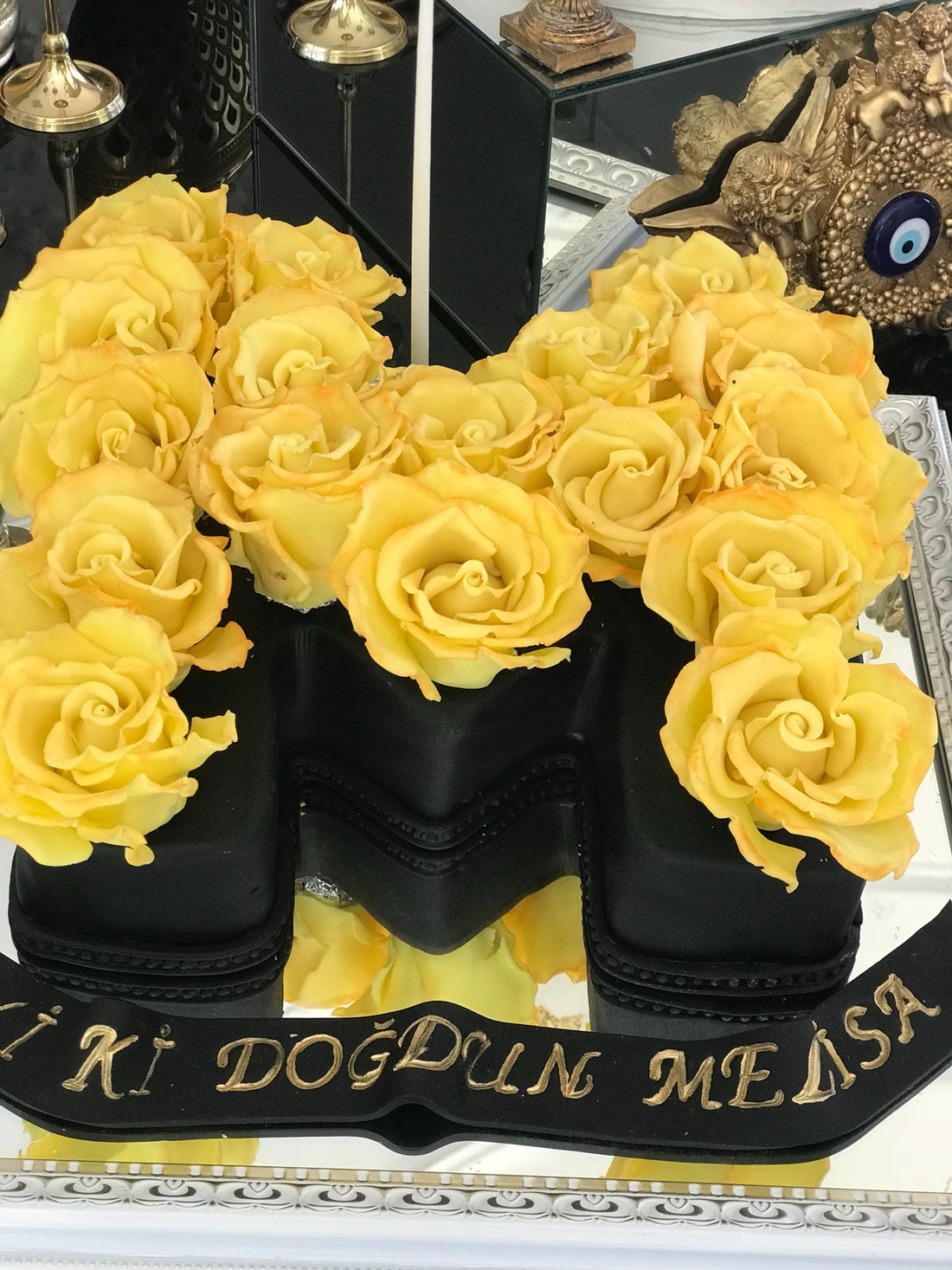 No:33 Şeker Hamurlu Tasarım Pasta