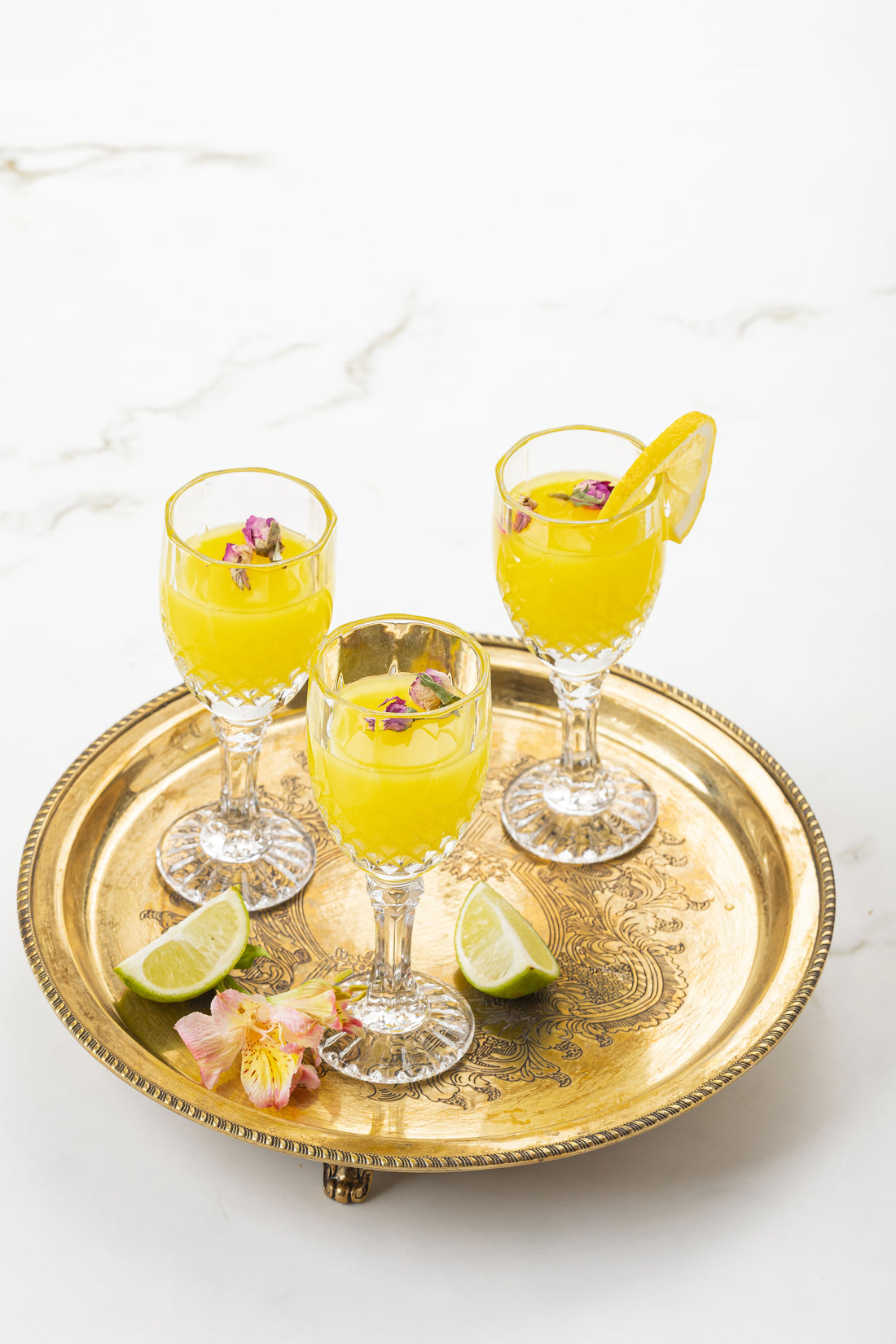 El Yapımı Sade Limonata