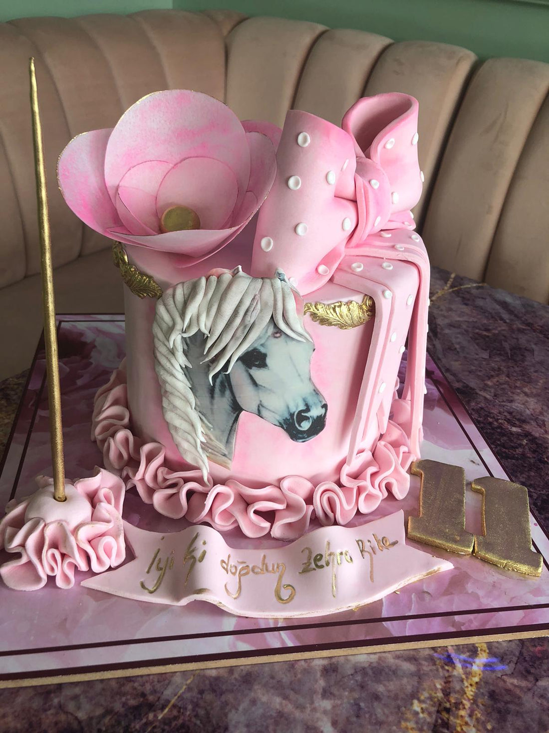 No:44 Şeker Hamurlu Tasarım Pasta