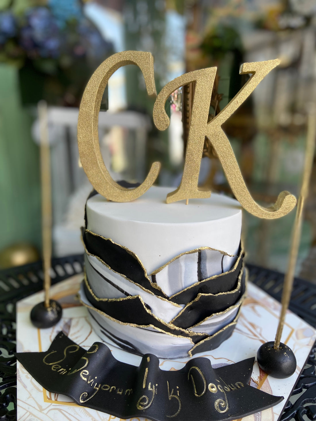 No:212 Şeker Hamurlu Tasarım Pasta