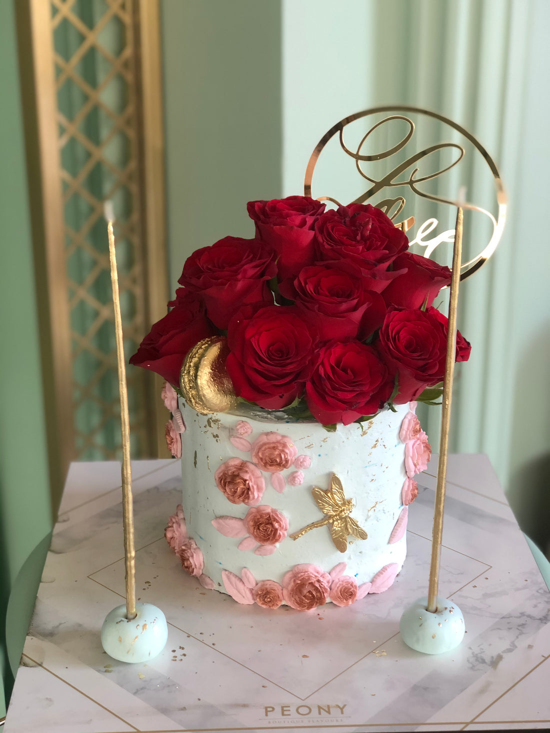 No:221 Kremalı Tasarım Pasta