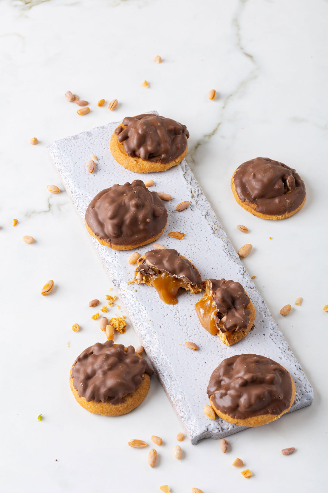 Süt Reçeli Dolgulu Yer Fıstıklı Kurabiye