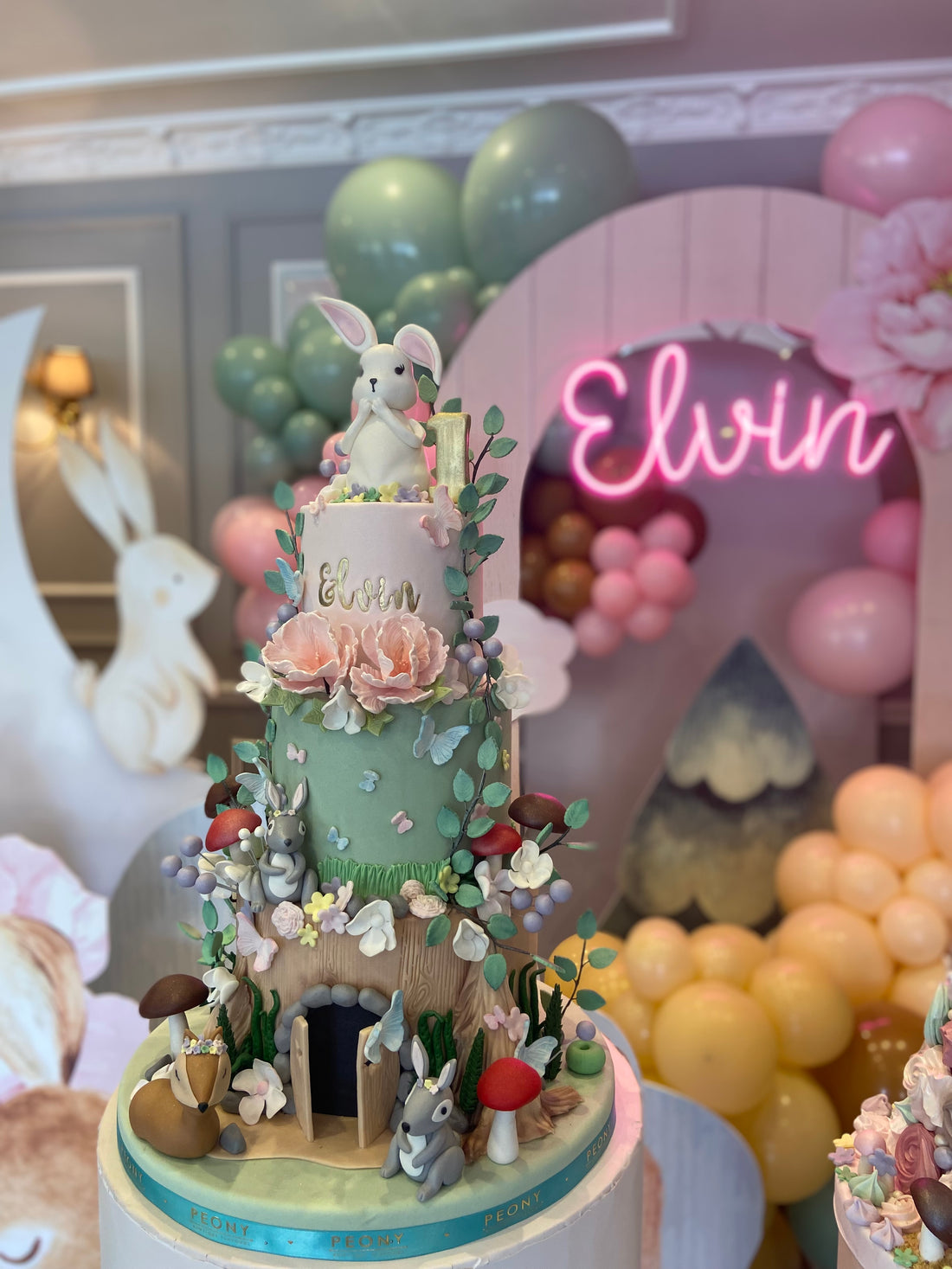 No:228 Şeker Hamurlu Tasarım Pasta