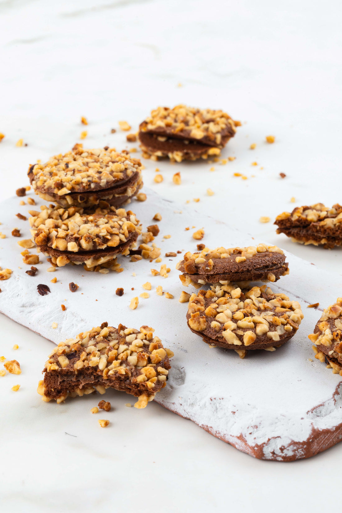 Fındık Parçacıklı Japanese Gevrek