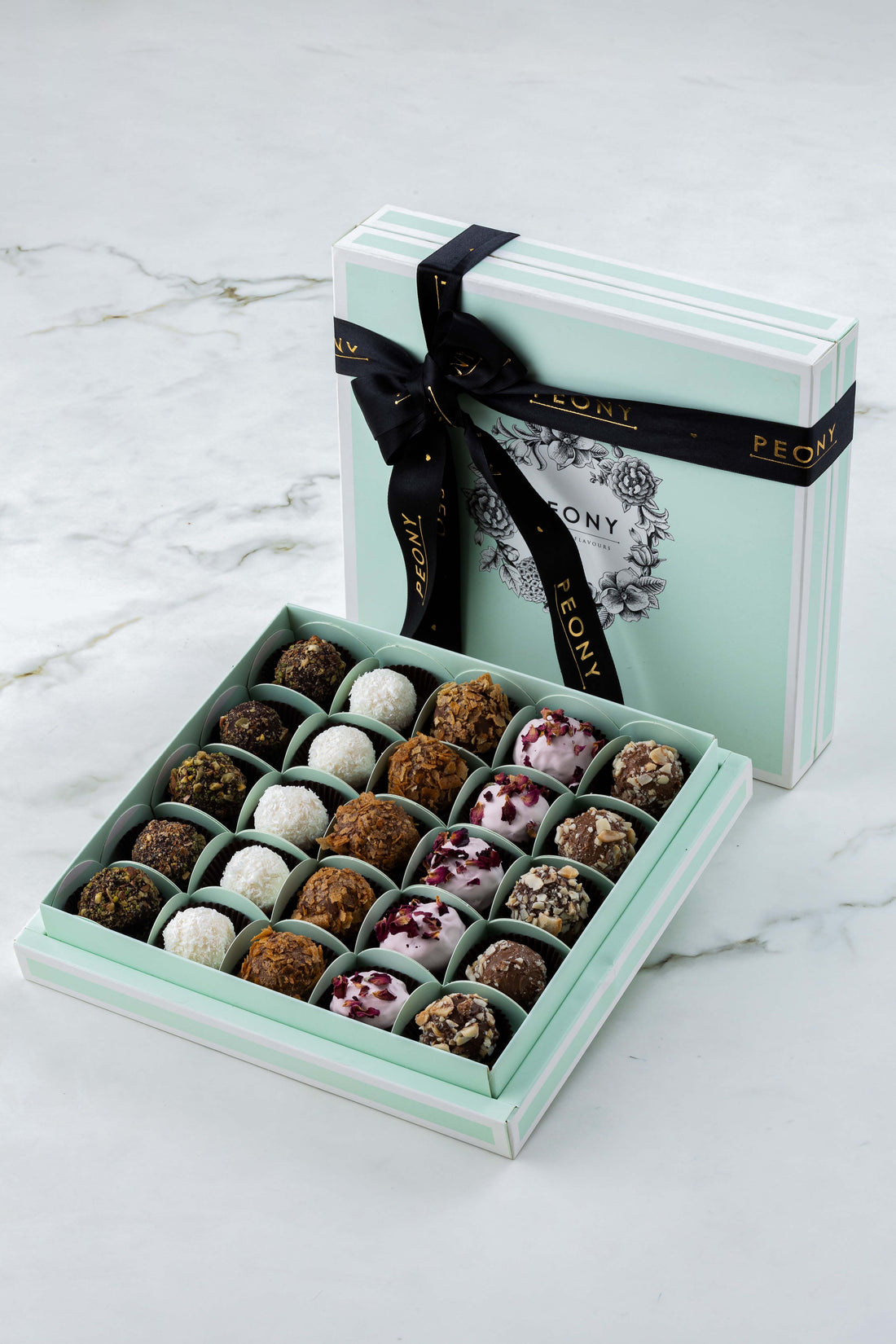 Karışık El Yapımı Çikolata Kutusu