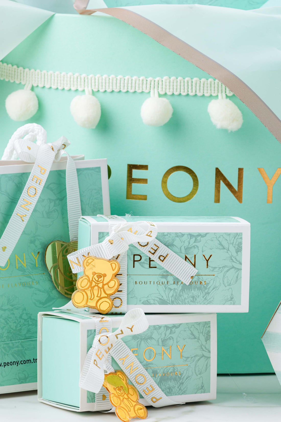 No:17 Ayıcık ve Aksesuarlı Yeni Doğan Hediyelik