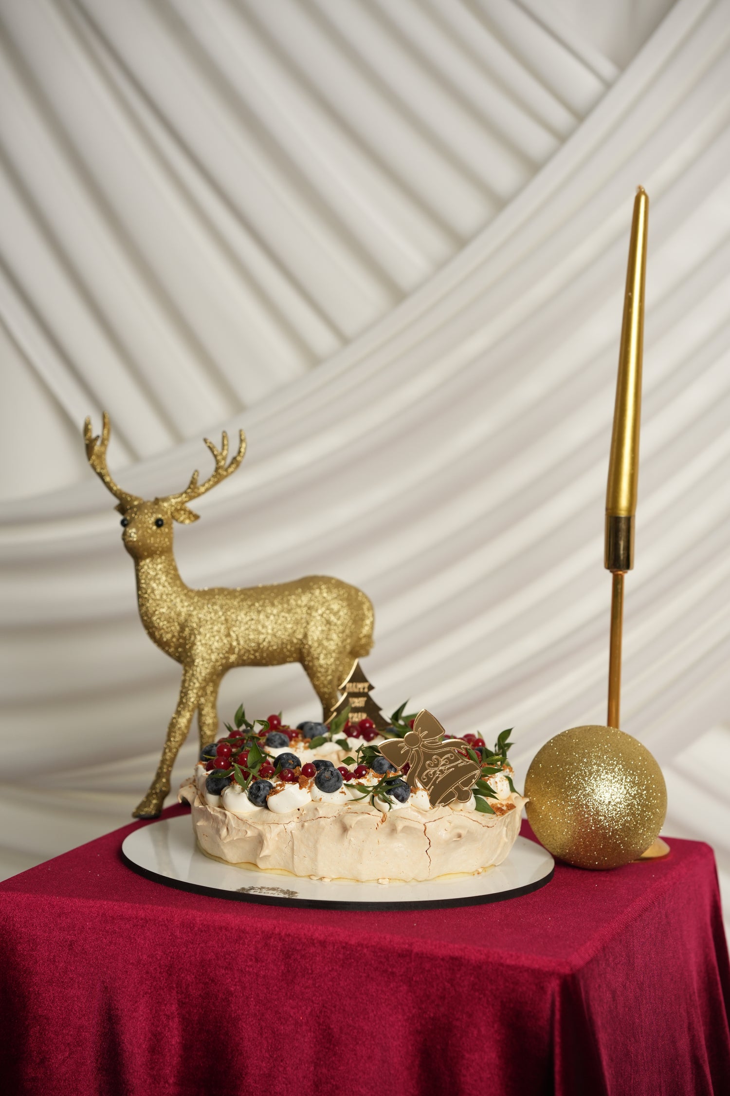 Yılbaşı Tasarım Pavlova Pasta