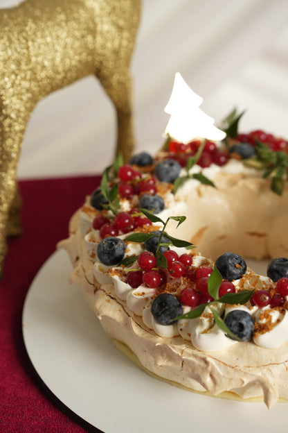 Yılbaşı Tasarım Pavlova Pasta