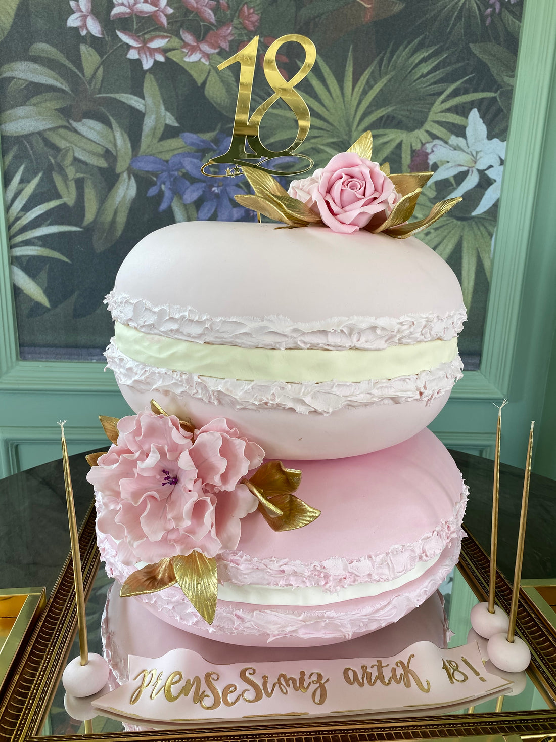 No:5 Şeker Hamurlu Tasarım Pasta