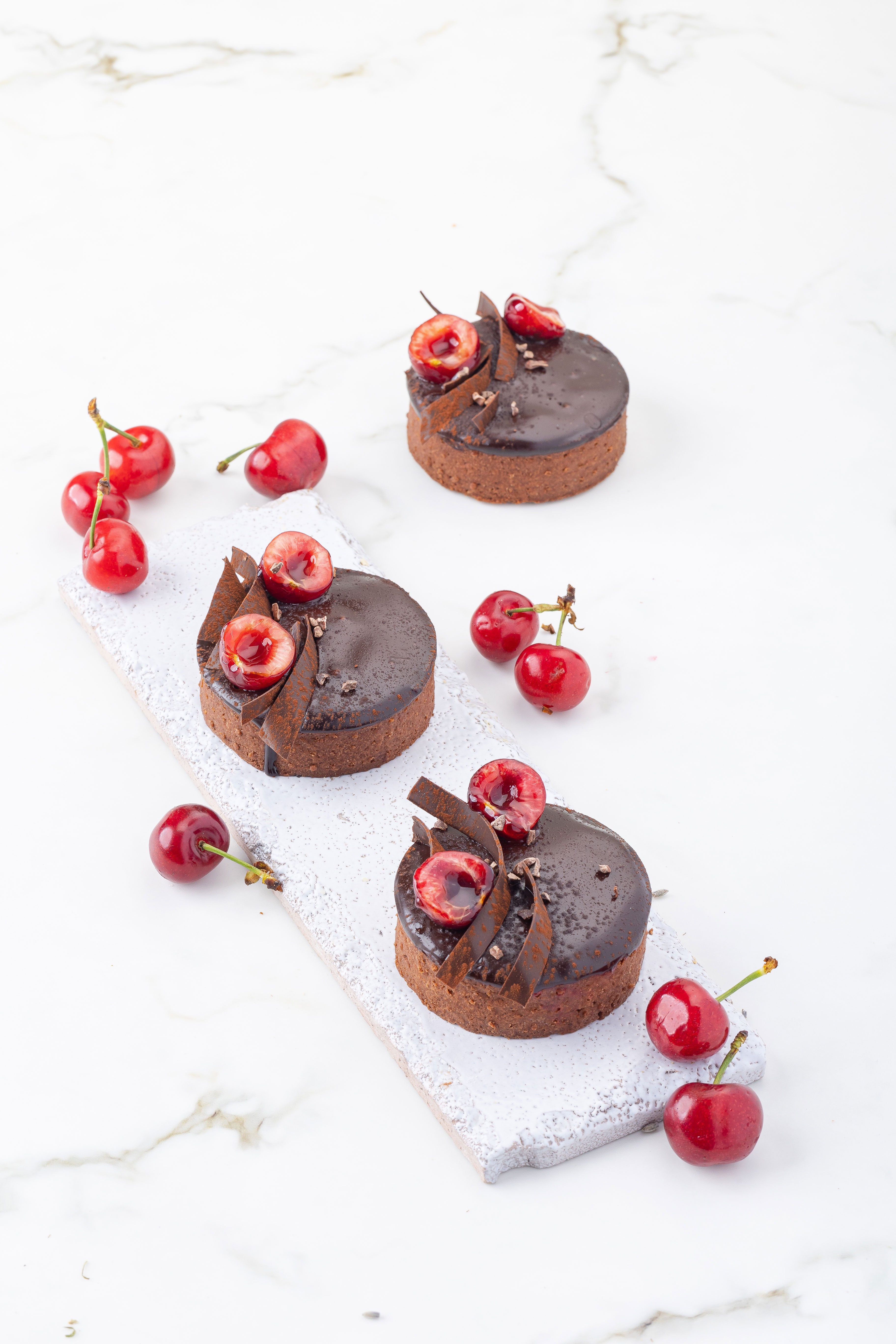 Vişneli Çikolatalı Tart