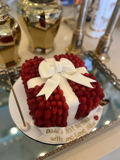 No: 283 Krema Detaylı Tasarım Pasta